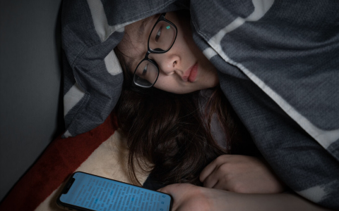 熬夜欠下的“债”，光靠补觉能还上吗？