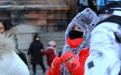 冬季寒潮、降温天气随时来袭，谨防冻伤