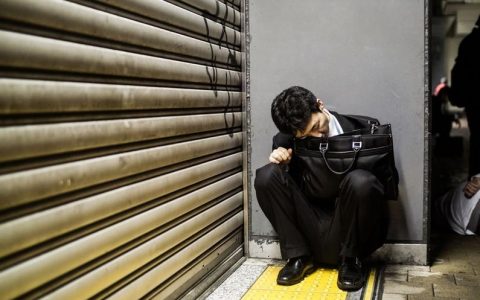 身体这几个表现说明你太累了