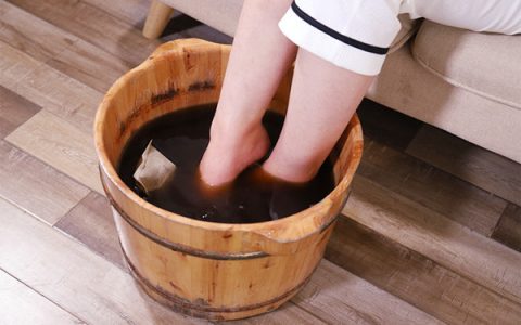 看似养生实际伤身的泡脚习惯