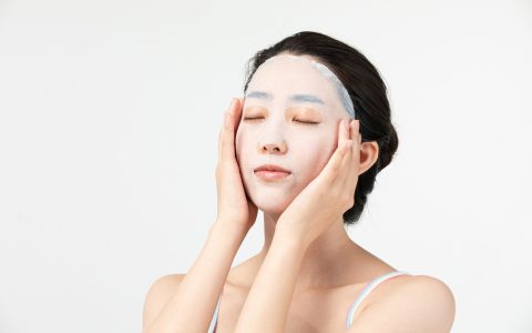建议敷面膜别超过15分钟